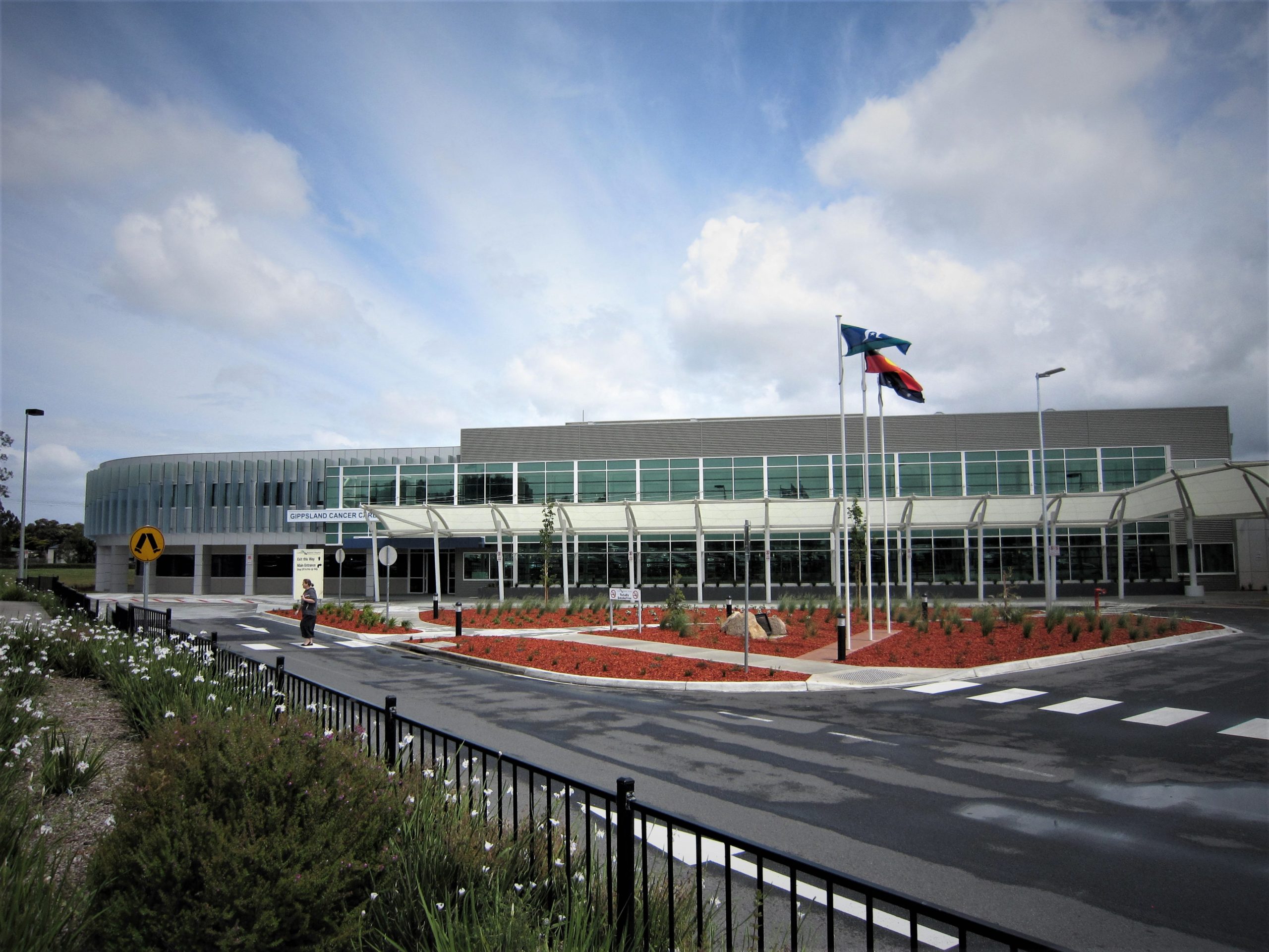 Latrobe Regional Hospital Gippsland Cancer Care Centre - Vincent Chrisp ...